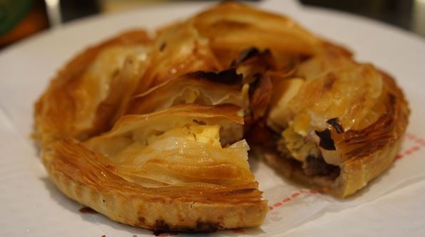 pastelerías de las más originales de España - pastel de carne